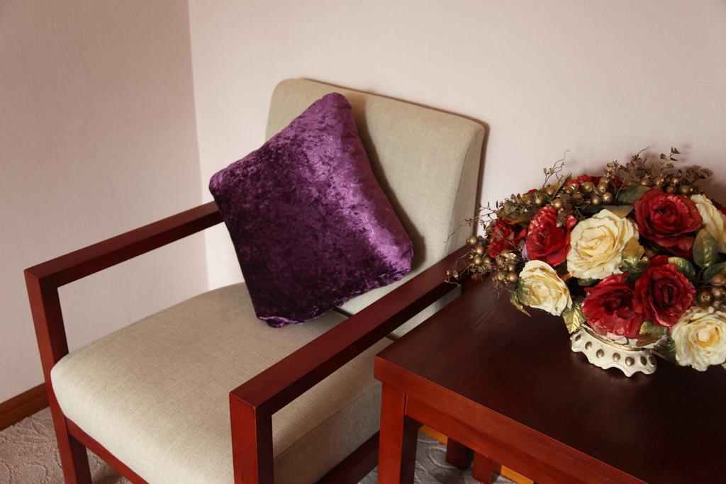Panshan Tingquan Tuwo Holiday Resort Leshan Chambre photo