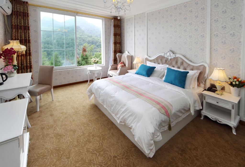 Panshan Tingquan Tuwo Holiday Resort Leshan Chambre photo