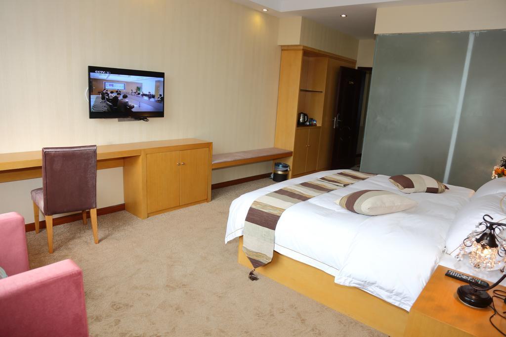Panshan Tingquan Tuwo Holiday Resort Leshan Chambre photo