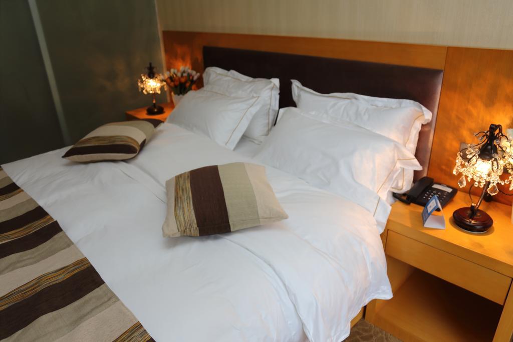 Panshan Tingquan Tuwo Holiday Resort Leshan Chambre photo