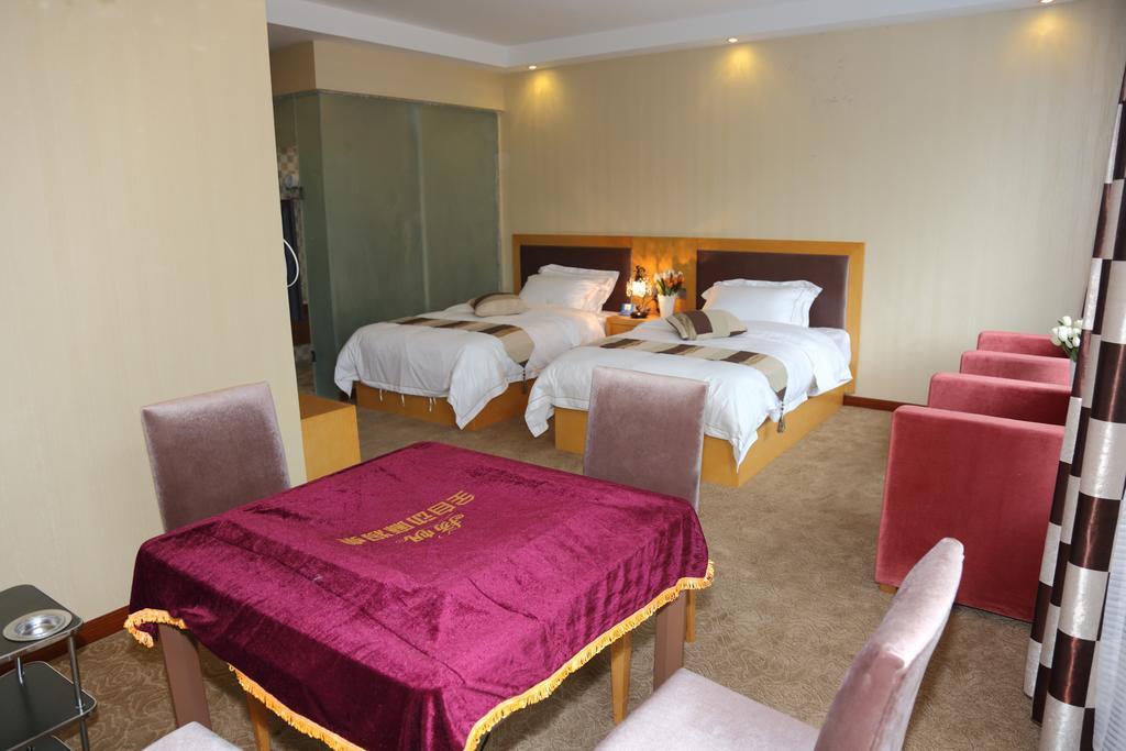 Panshan Tingquan Tuwo Holiday Resort Leshan Chambre photo